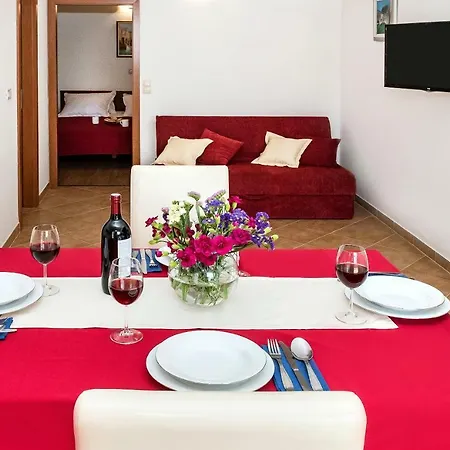 Apartment Ami Podstrana
